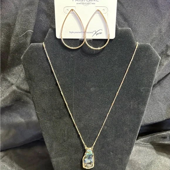 Park Lane Almond Gold earrings and Abalone necklace - Picture 1 of 4